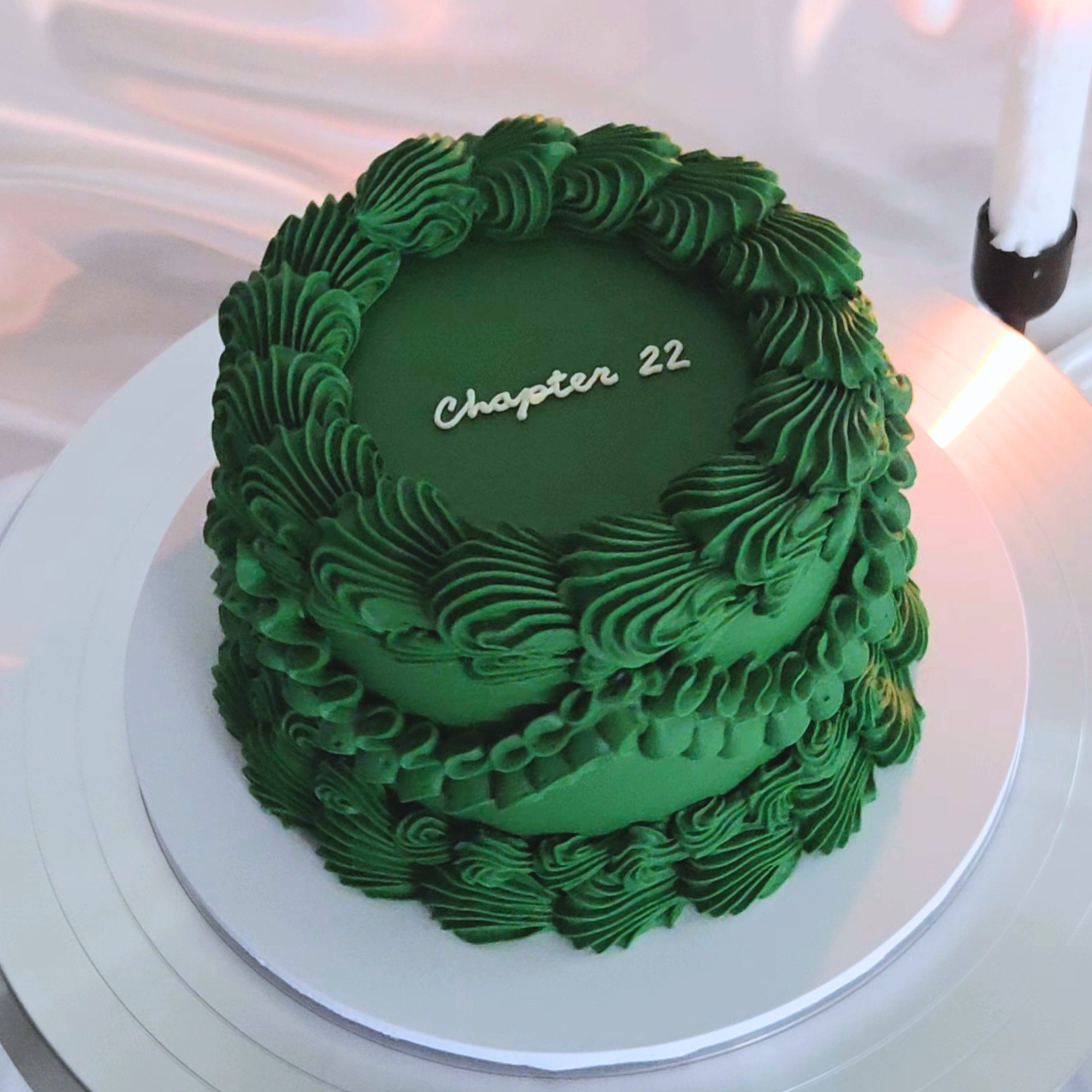 Vintage Ruffled Cake