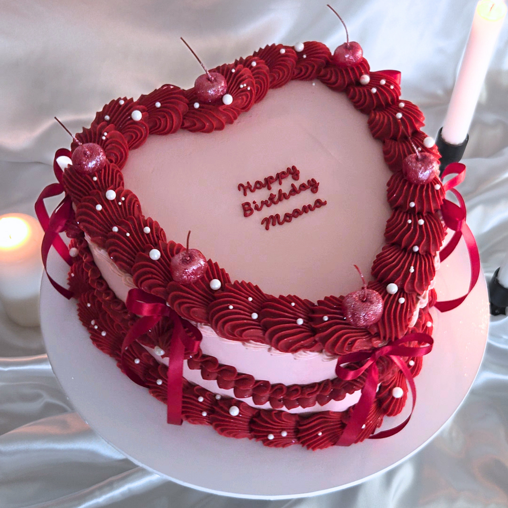 Vintage Ruffled Cake
