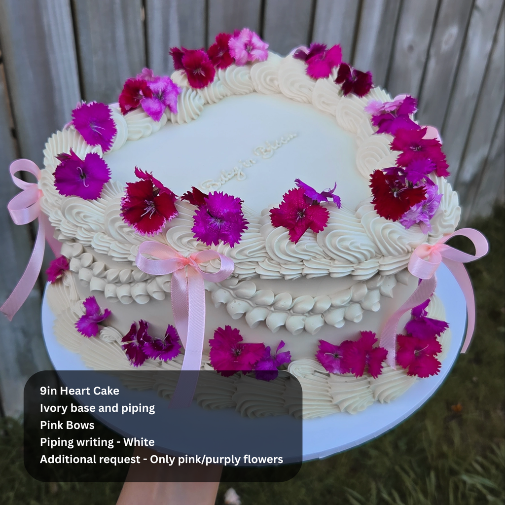 Vintage Edible Flower Cake